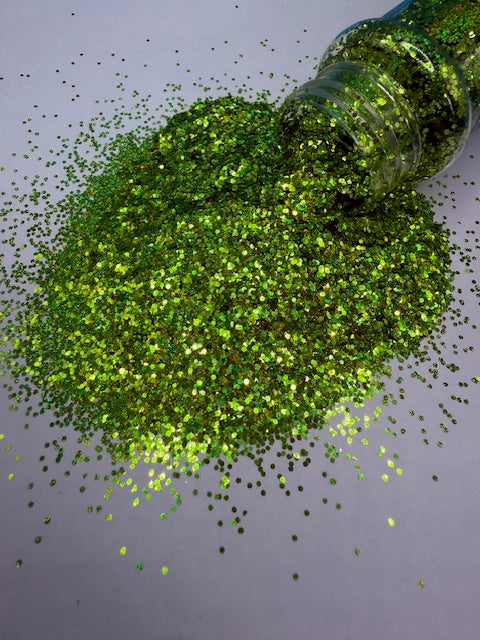 Grinchy - Green Mini Chunky Textured Holographic Glitter 7-10